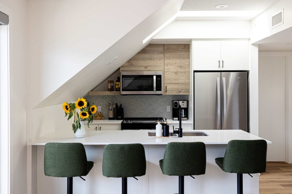 Sunset Ridge- 360 Mountain Views! Main Image