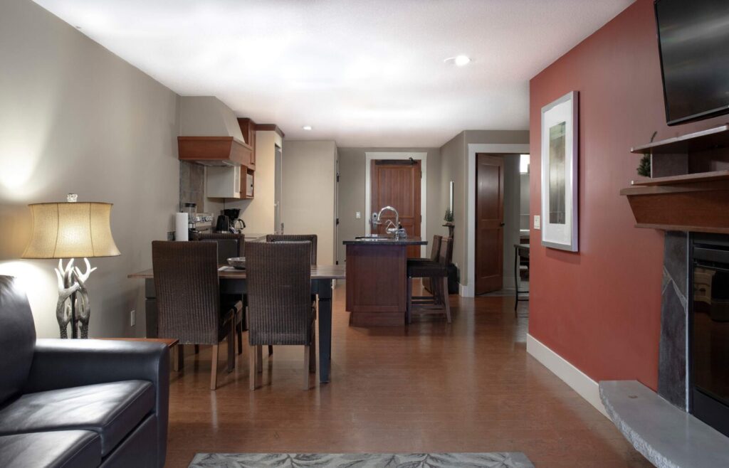 Cozy 1 BR B102 Main Image